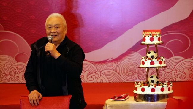 品牌擅用王俊凯肖像做宣传 工作室发声明维权追责 2020-01-14 1月14日凌晨，王俊凯工作室转发ELLEMEN新青年官博，并发表严正声明，称某品牌擅自使用王俊凯肖像为品牌宣传，该品牌仅为王俊凯在拍摄杂志，配合艺术创作主题所穿服装，与团队并无商业合作。