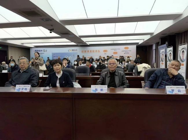 国民动画IP《新大头儿子和小头爸爸3》重返大银幕,父子温情与家庭喜剧,陪伴新一代儿童度过欢乐暑假,带孩子们去俄罗斯citywalk;