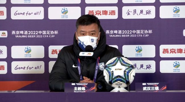 当然,《周处除三害》最大的出圈点在于影片中不少被年轻观众二创的元素,《诡才之道》的创作内容本就融合了当下流行元素,以及不乏90后观众熟知《康熙来了》等台湾综艺的细节彩蛋,尤其是电影中不少职场文化的处理,非常有二次发酵传播的空间。