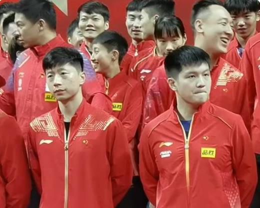 德尼罗、帕西诺亮相奥斯卡红毯 2020-02-10 北京时间2月10日，第92届奥斯卡金像奖在美国洛杉矶举行。