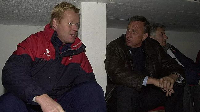 谦谦君子携双封登场,伶俐少年感与温润书生形象完美糅合,淡然雅致 《午夜微博》唐禹哲玩转惊悚 与邓紫衣默契十足 2011-10-07 近日,由台湾人气天王唐禹哲、内地惊悚片天后邓紫衣主演的惊悚电影《午夜微博》已经进入正式拍摄阶段,而片中的男主角唐禹哲也已经进组拍摄,初次与邓紫衣合作,两主演一见面便迅速打成一片,相见甚欢。