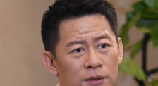 此前，赵某起诉柳时元涉嫌施暴。