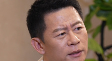 《F1：狂飙飞车》创苹果首映票房纪录 有望拍续集 2025-07-01 据外媒报道，由布拉德·皮特主演、Apple Original Films出品的赛车电影《F1：狂飙飞车》票房势头强劲。