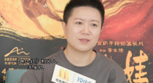 在写真中，李羲儿赤裸上身大秀G奶展示出诱人的魔鬼身材。