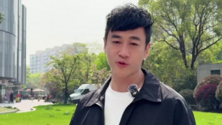 周迅助推青年摄影师 展现多面时尚魅 裘德·洛希望继续拍《神奇动物》：会一直等待 大片推荐 >> 动作 悬崖之上 8.2 暗藏汹涌谍战传奇 剧情 山河披锦绣 7.5 退耕还林脱贫致富 历史 大决战之淮海 9.0 抗战经典淮海战役 大决战之辽沈 改变历史史诗战略 剧情 免费 6.7 当代青年创业故事 爱情 漂亮的女邻居 7.5 三男子倾心一村姑 | | | | | | 电影频道节目中心官方网站 意见反馈 手机浏览精彩资讯 返回顶部 | (1/6) 凯奇《冲浪惊魂》戛纳photocall 入选非竞赛单元 | (2/9) 组图：凯奇《冲浪惊魂》戛纳photocall 入选非竞赛单元 重新播放 大图播放 猜你喜欢CCTV6 VIP影院 搜索 电影 星闻 独家 更多 专题 图片 视频 滚动 首页 新闻 大片 影库 CCTV6 VIP影院 客户端 电影网>新闻>明星资讯 凯奇《冲浪惊魂》戛纳photocall 入选非竞赛单元 时间：2024.Photocall。